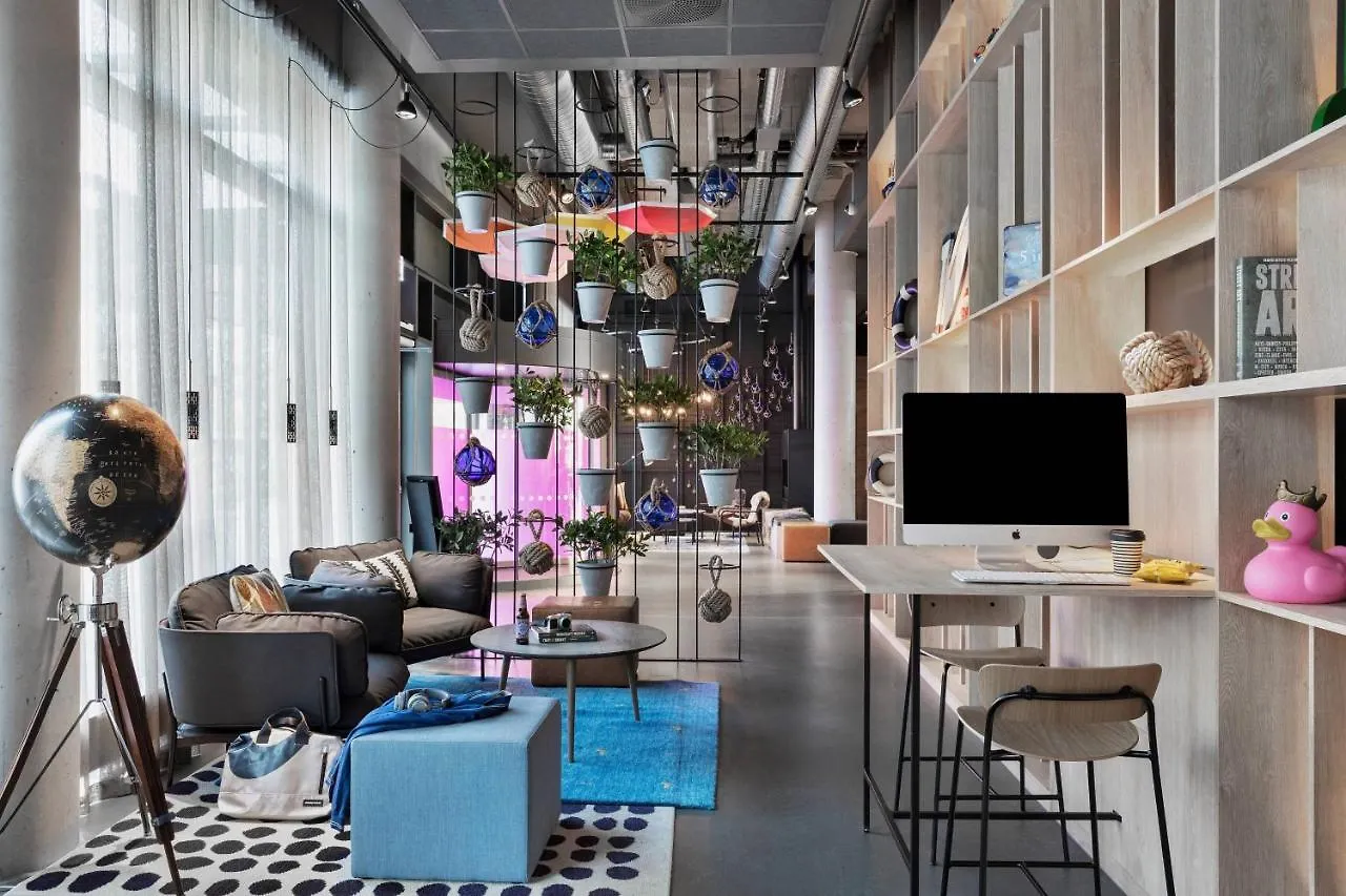 Moxy Bergen Hotel
